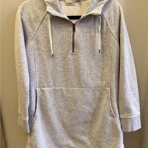 LL BEAN SZ M GRAY TUNIC LENGTH 1/4 ZIP PULLOVER HOODIE